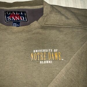 Norte Dame sweatshirt